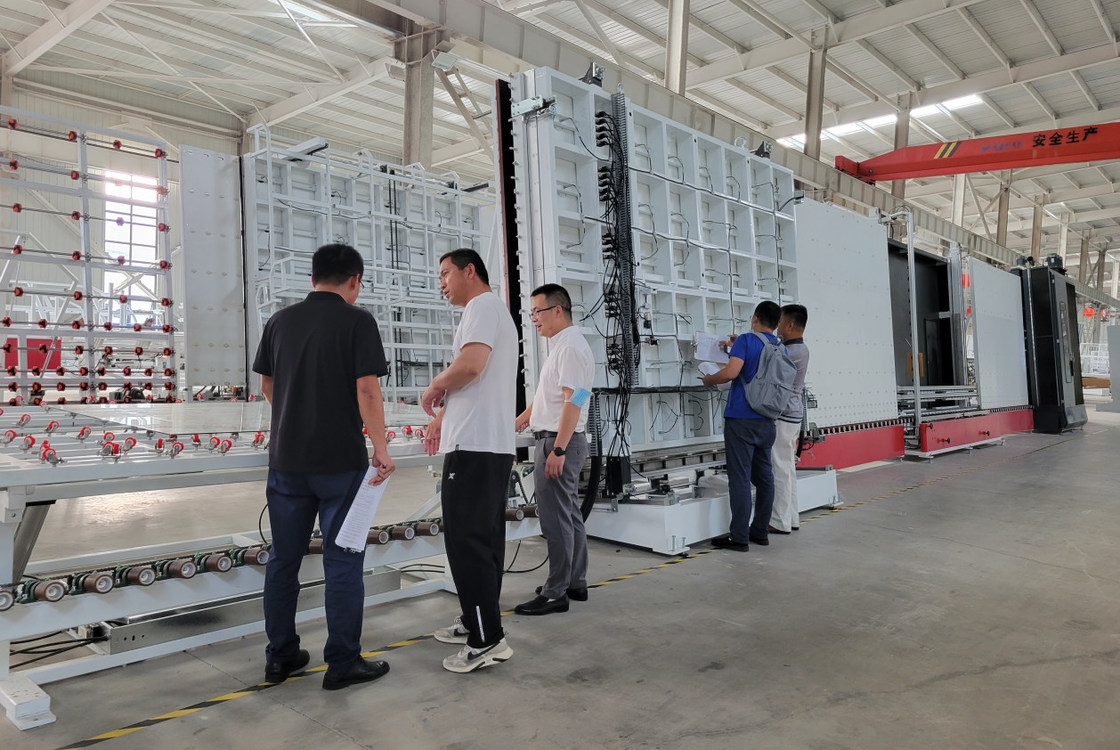 Автоматический слон размер изолировал стеклянную производственную линию с завалкой газа аргона