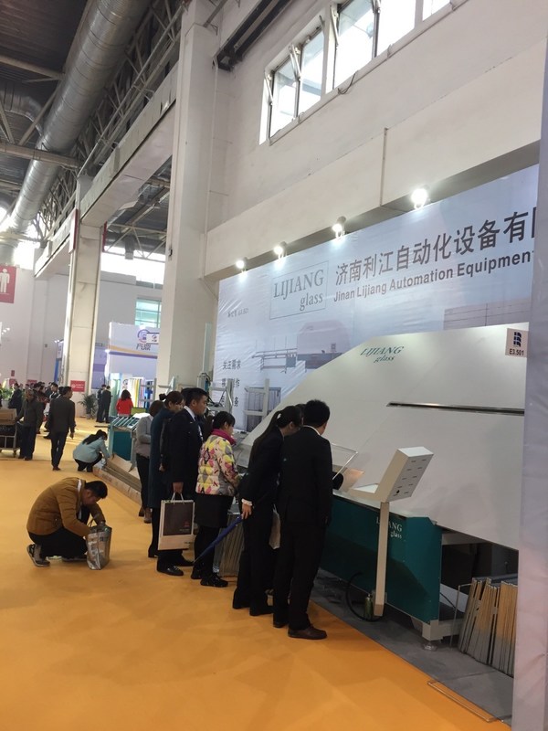 Автоматическая гибочная машина прокладки особенное оборудование для делать алюминиевые рамки из изолируя стекла