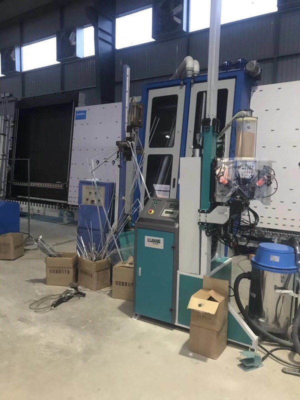 Сильная изолируя стеклянная машина завалки осушителя производственной линии автоматически в рамках прокладки