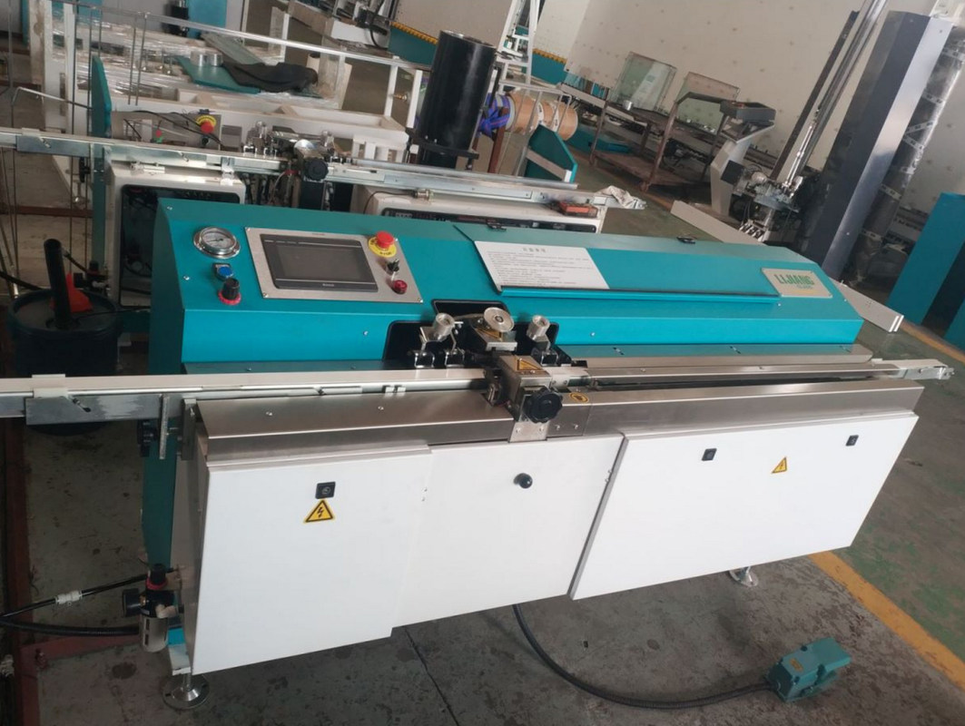 Изолированный стеклянный двойник стеклянное 10mpa горячий плавит лакировочную машину для распространять алюминиевые рамки прокладки равномерно